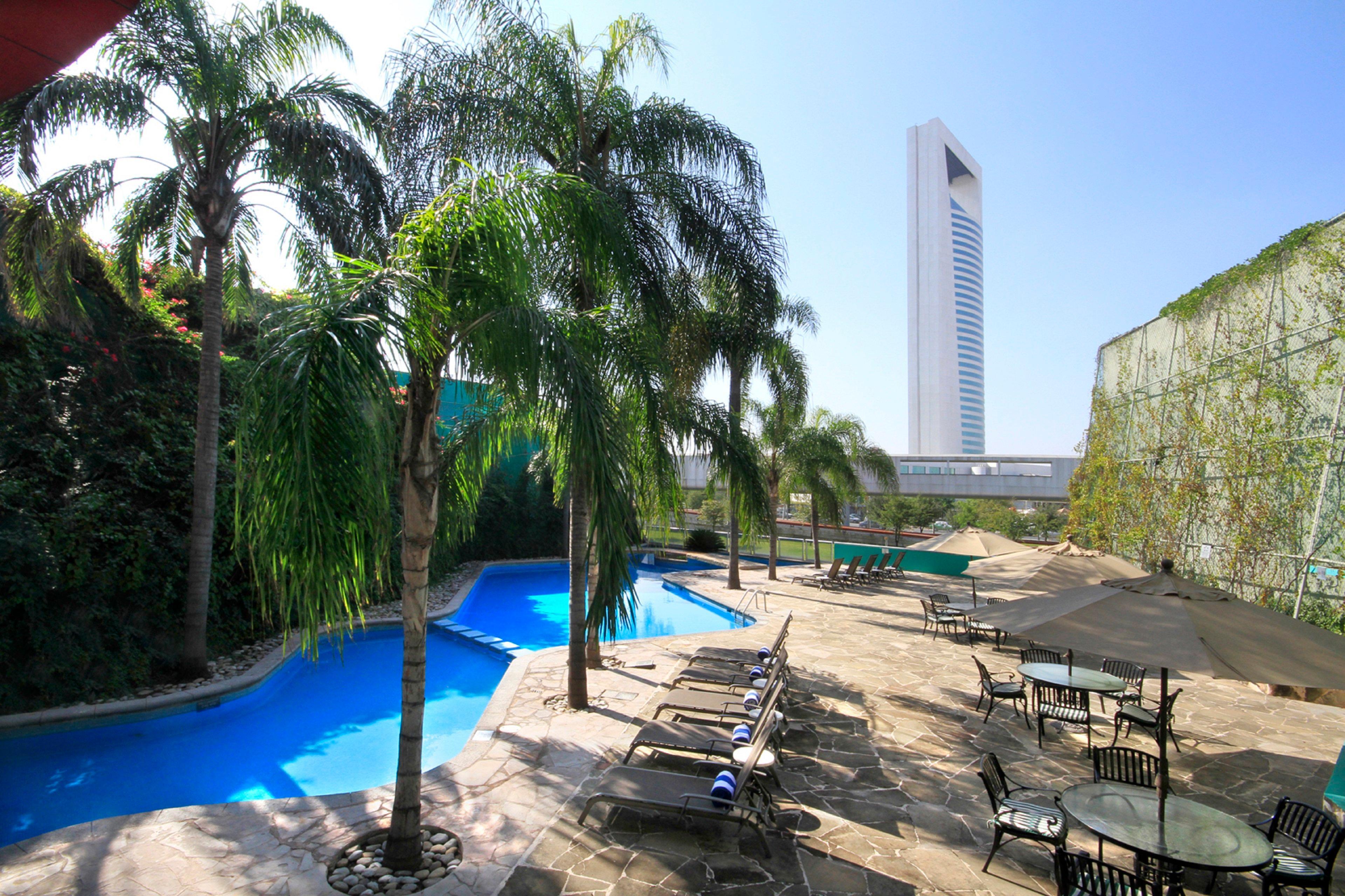 Holiday Inn Monterrey-Parque Fundidora By Ihg Exterior photo