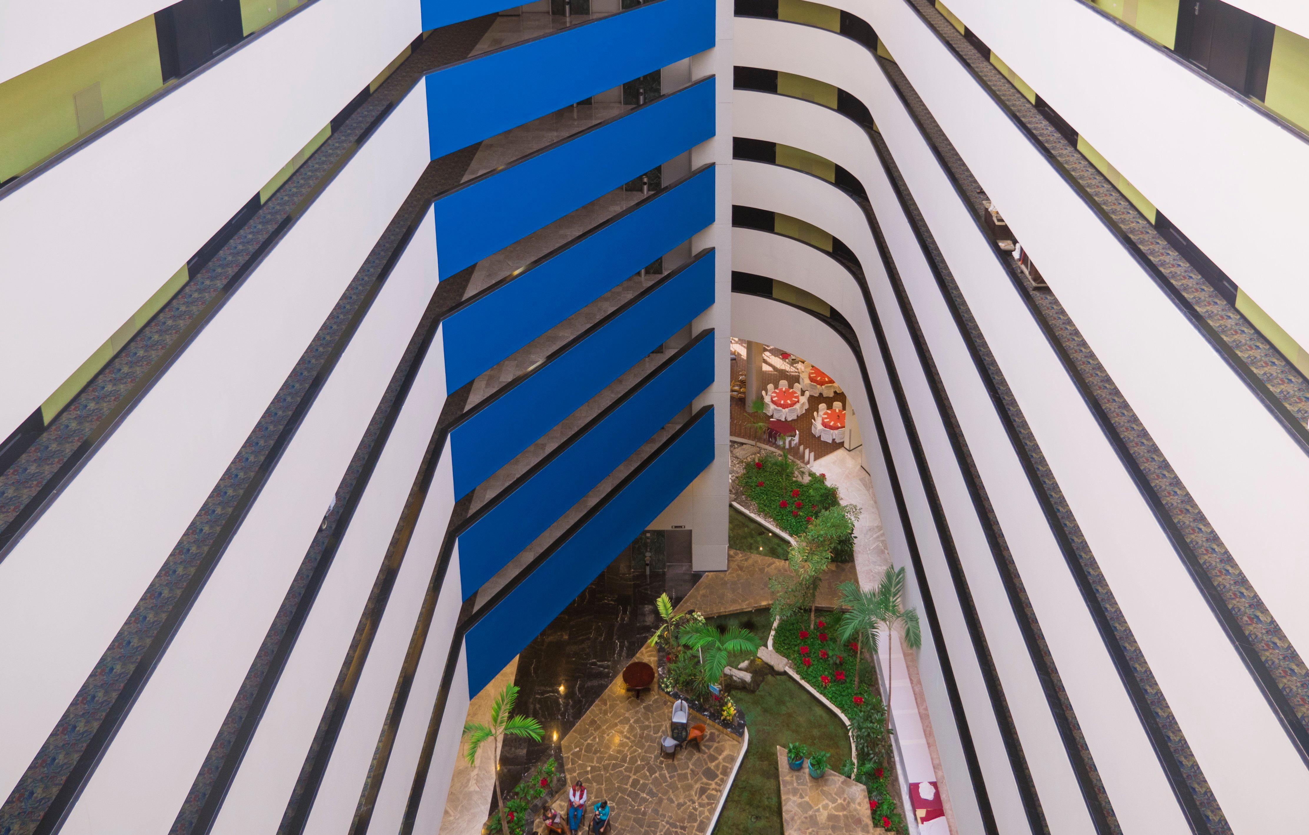 Holiday Inn Monterrey-Parque Fundidora By Ihg Exterior photo The interior of the building